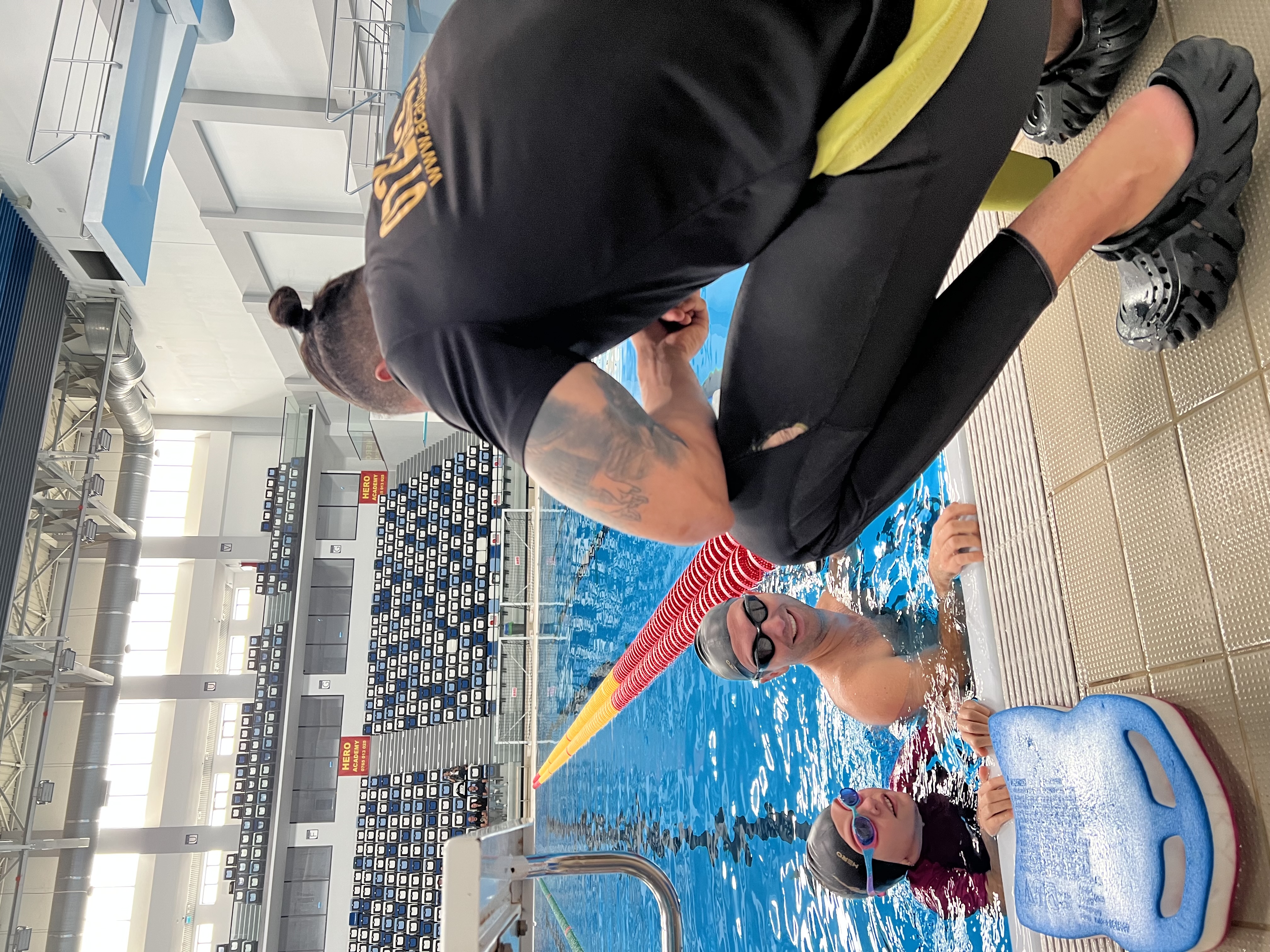 Imaginea prezentării Pachet Family Swim – Înot pentru întreaga familie
